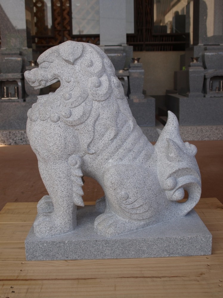 希少 那智黒石 狛犬 一対 高さ約23cm 石彫り 置物 縁起物 玄関飾り 