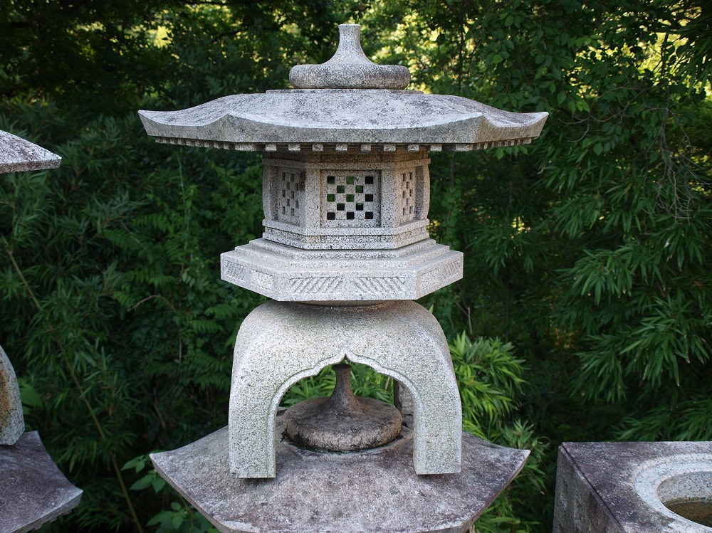 石灯篭 引き取り限定 灯篭 庭 日本庭園 - 置物