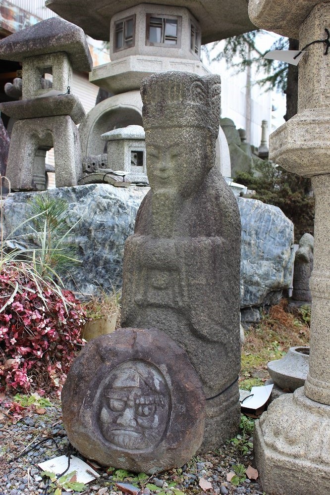 愛知県岡崎市の日本庭園石灯篭・水鉢蹲（つくばい）・石製品の製造販売