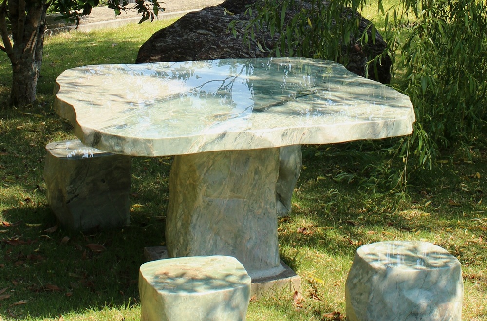 石製テーブルセット